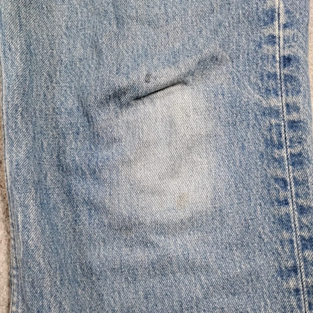 Vintage 90s Levi's 501-0000 Men 38x30 Light Wash Button Fly Made in USA Jeans